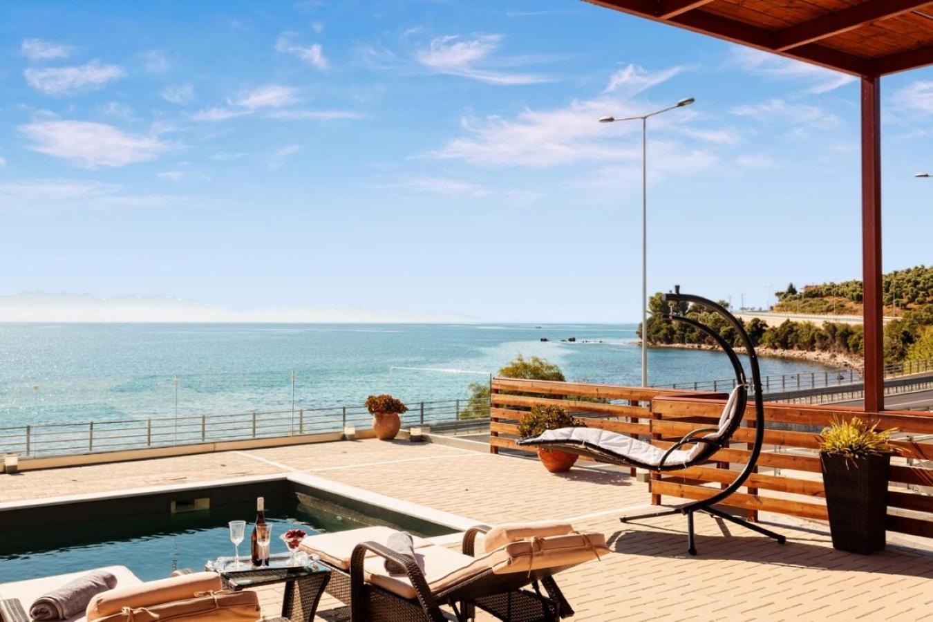 Βίλα Seaside Summer Bliss - Aurora Luxury Pool Paradise Πεταλίδι